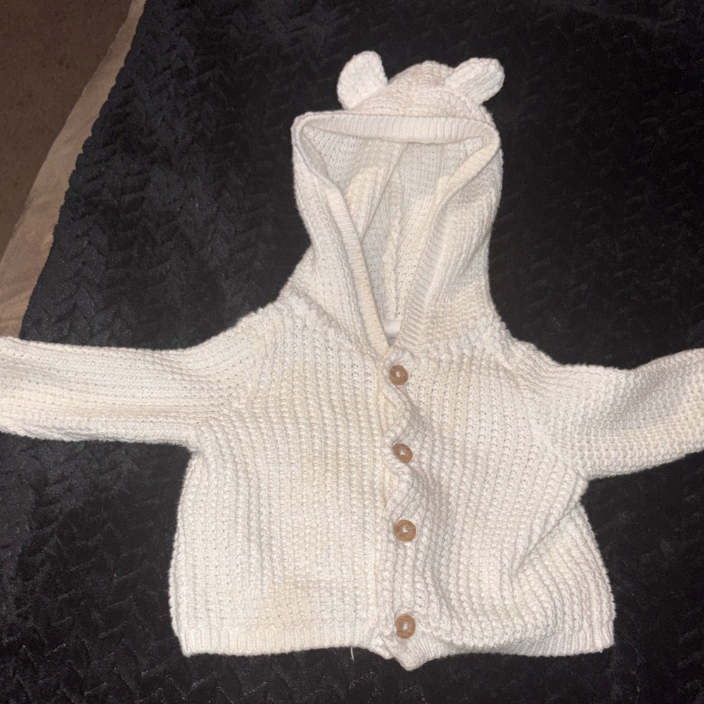 Babies Cozy White Knit Sweater with Bear Ears